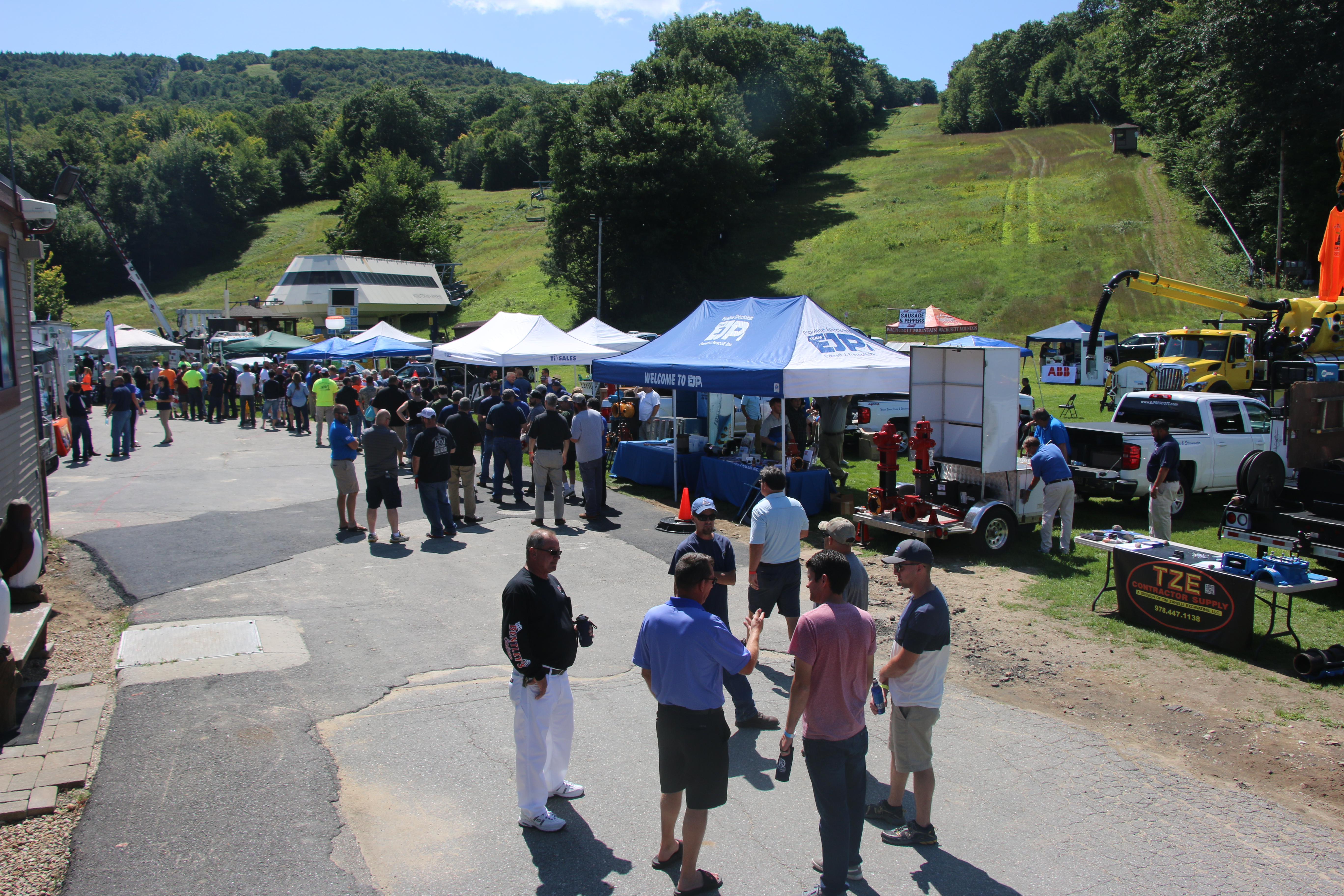 Aerial view of Wachusett Expo stands